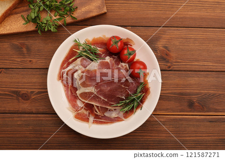 Raw ham     121587271