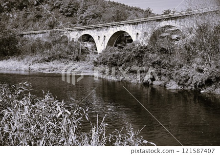 JR釜石線（銀河夢想線釜石線）龍總部河大橋 121587407