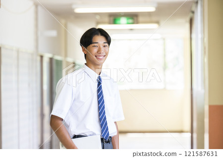 Male junior high school student, male high school student, portrait, looking at camera Male junior high school student, male high school student, portrait, looking at camera 121587631