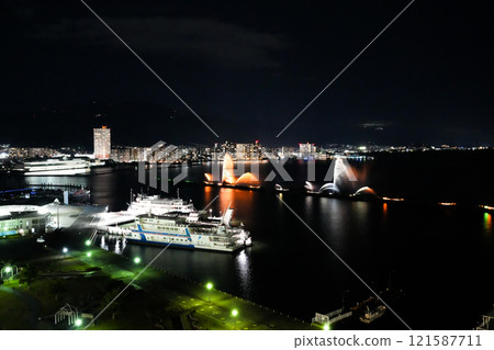 從琵琶湖飯店看到的大津港和琵琶湖噴泉的夜景 121587711