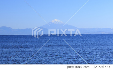 從和田長濱看到的富士山 從和田長濱看到的富士山 121591383