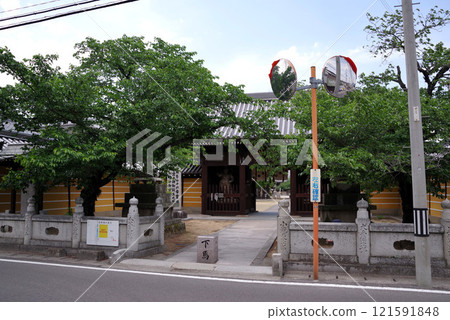 四國八十八寺中的第七十六寺－金倉寺 121591848