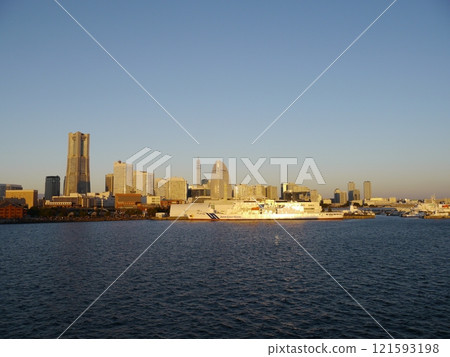 從大棧橋看橫濱小鎮 121593198