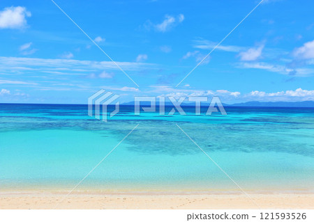 沖繩波照間島藍天大海 沖繩波照間島藍天大海 121593526