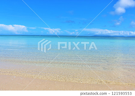 Okinawa Hateruma Island blue sky and blue sea 121593553