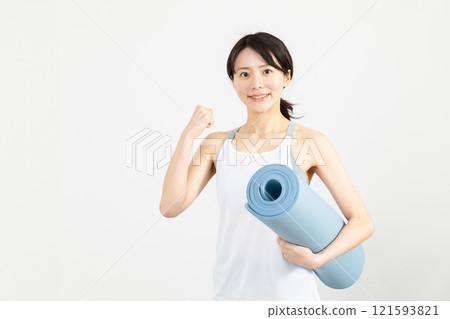亞洲女人努力伸展01 121593821
