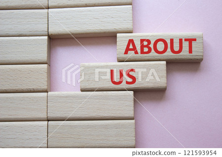 About us symbol. Wooden blocks with words About us. Beautiful pink background. Business and About us concept. Copy space. About us symbol. Wooden blocks with words About us. Beautiful pink background. Business and About us concept. Copy space. 121593954