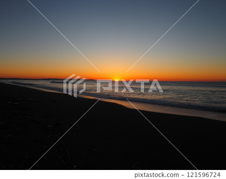 2025年的第一個日出 121596724