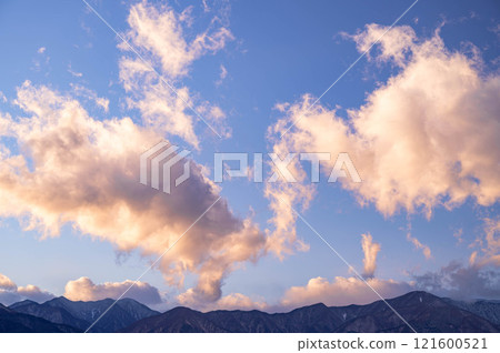 Beautiful sky at dusk and the Northern Alps 121600521