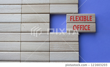 Flexible Office symbol. Concept word Flexible Office on wooden blocks. Beautiful purple background. Business and Flexible Office concept. Copy space 121603203