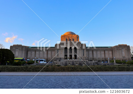 Tokyo Jingu Gaien Meiji Memorial Art Gallery Tokyo Jingu Gaien Meiji Memorial Art Gallery 121603672