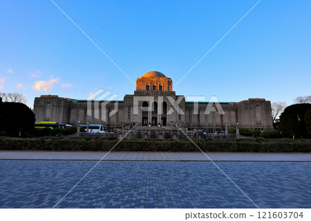 Tokyo Jingu Gaien Meiji Memorial Art Gallery 121603704