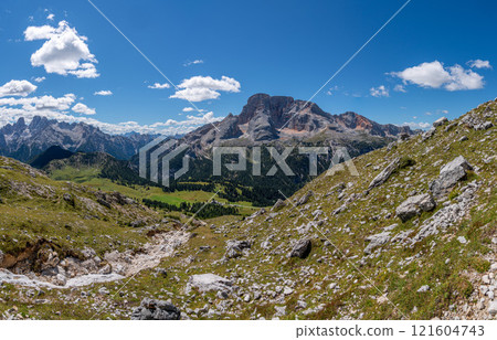 South Titol, Dolomite Alps, Italy, Europe South Titol, Dolomite Alps, Italy, Europe 121604743
