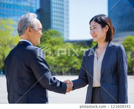 商務握手 121608541