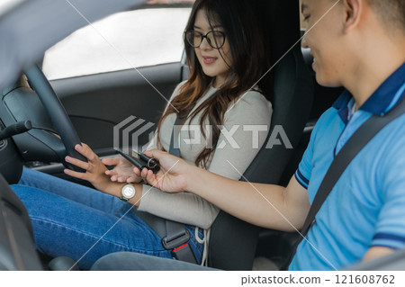 Exciting and Memorable Moments in a Car Learning to Drive with a Close Friend 121608762