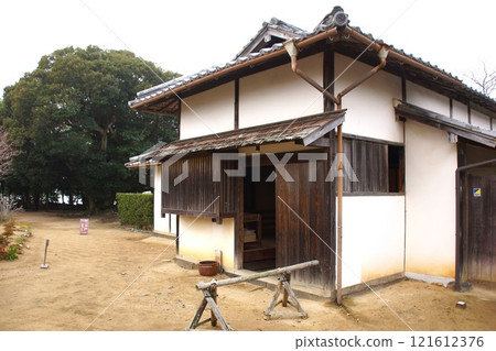 Hagi Townscape: Kuchiba Family Residence 121612376