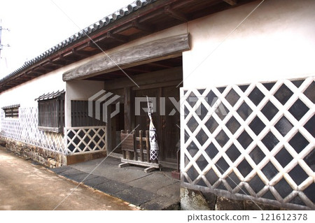 Hagi Townscape: Kuchiba Family Residence 121612378