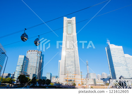 Yokohama Landmark Tower 121612605