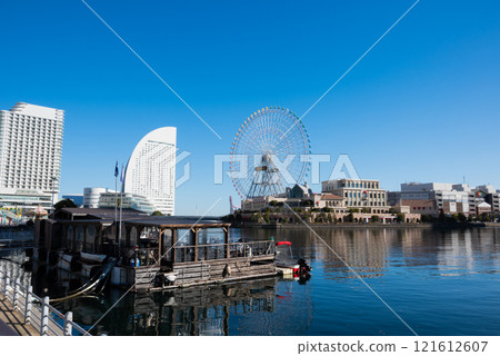 Ferris wheel in Sakuragicho, Yokohama 121612607