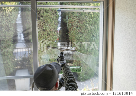 由專家清潔玻璃 121613914