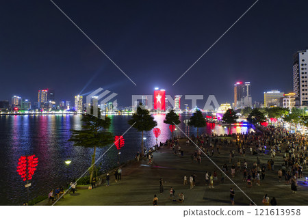 Vietnam Riverfront at night 121613958