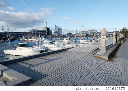 Sanshu Marugame Port 121619875