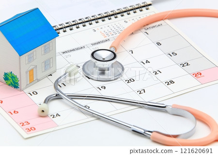 Image of visiting nurse Image of visiting nurse 121620691