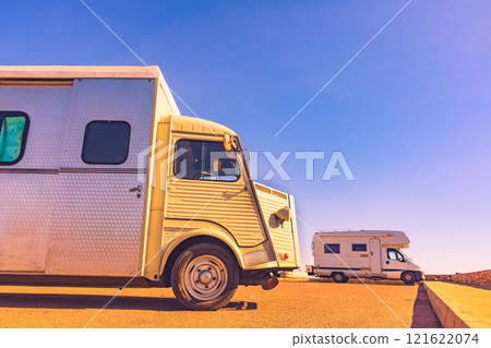 Vintage caravan camping on coast Vintage caravan camping on coast 121622074