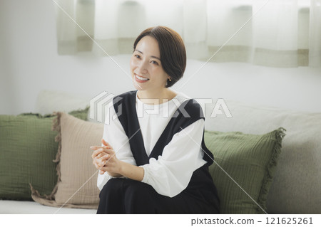 活著的女士 121625261