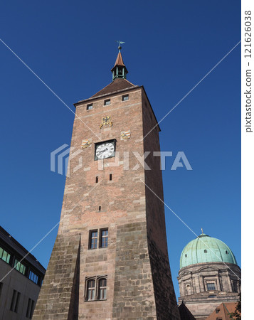 Weisser Turm white tower in Nuernberg 121626038
