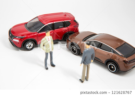 Car, automobile, traffic accident image 121628767