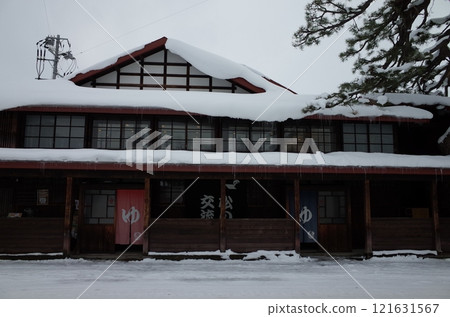 松之湯社區中心的雪景_小見世街 121631567