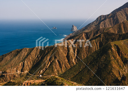 A breathtaking coastal A breathtaking coastal 121631647