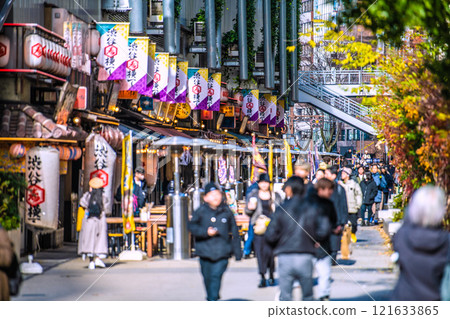 Tokyo cityscape in Japan: New Year's Day - Inbound tourism continues... Warm sunshine... View of Shibuya Yokocho in front of Shibuya Station = January 2025 Tokyo cityscape in Japan: New Year's Day - Inbound tourism continues... Warm sunshine... View of Shibuya Yokocho in front of Shibuya Station = January 2025 121633865