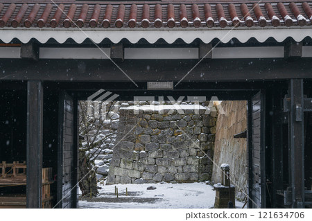 Aizuwakamatsu Tsuruga Castle snow scene Iron gate Aizuwakamatsu Tsuruga Castle snow scene Iron gate 121634706