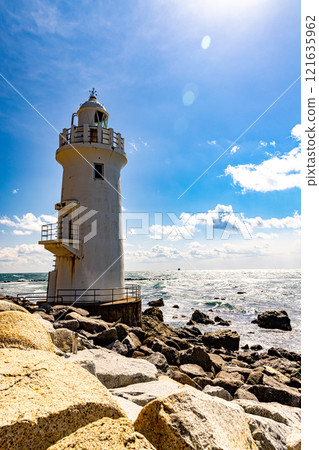 Irago Cape Lighthouse on the coast of Aichi Prefecture 121635962