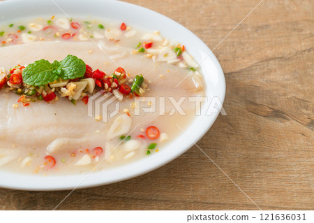 Steamed Fish in Spicy Lemon Sauce Steamed Fish in Spicy Lemon Sauce 121636031