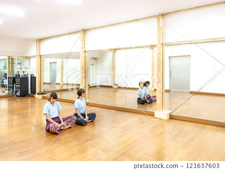 Yoga image of young woman 121637603