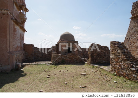 India World Heritage Site: Hill Forts of Rajasthan, Chittorgarh Fort 121638056