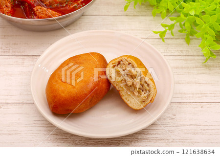 Pirozhki 121638634