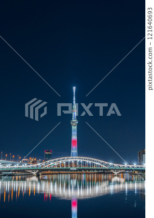 "Tokyo" Tokyo Skytree - Special New Year's lighting inspired by the Japanese flag - Night view 121640693