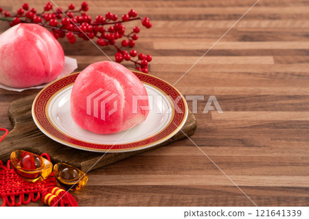 壽桃 Chinese peach birthday bun shoutao 誕生祝い 長生きのモモ 121641339