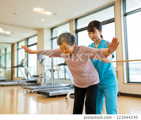 Senior rehabilitating Senior rehabilitating 121644230