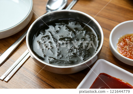 Korean traditional food. seaweed soup Korean traditional food. seaweed soup 121644779