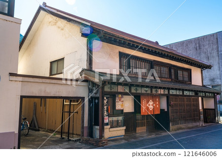 [Important Preservation District for Groups of Traditional Buildings] Scenery of Honmachi Street in Tsuwano 3, Tsuwano Town, Kashima Prefecture 121646006