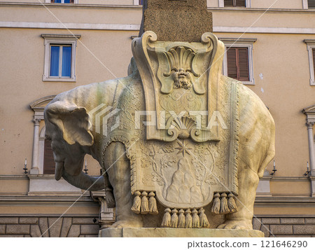 Minerva elephant obelisk in Rome designed by the Italian artist Gian Lorenzo Bernini The red granite obelisk was originally erected by Pharaoh Apries about 580 BC Minerva elephant obelisk in Rome designed by the Italian artist Gian Lorenzo Bernini The red granite obelisk was originally erected by Pharaoh Apries about 580 BC 121646290