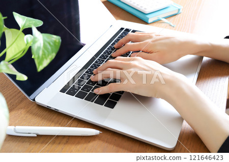 Business image personal computer 121646423