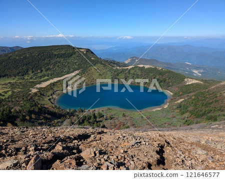 A spectacular view of Goshiki-numa from the summit of Mount Issaikyo 121646577