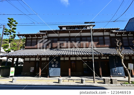 The exterior of Gujo Hachiman Townscape Exchange Center 121646919