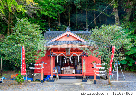 秋天的諏訪神社,鹿兒島縣南大隅町 秋天的諏訪神社,鹿兒島縣南大隅町 121654966